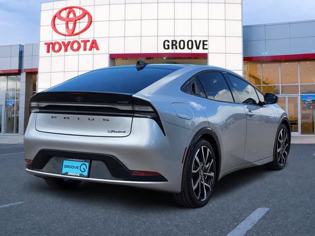 Used 2024 Toyota Prius Prime Premium w/ Advanced Technology Package FWD image 6