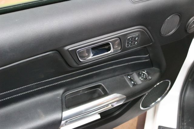 Used 2021 Ford Mustang Premium RWD image 9