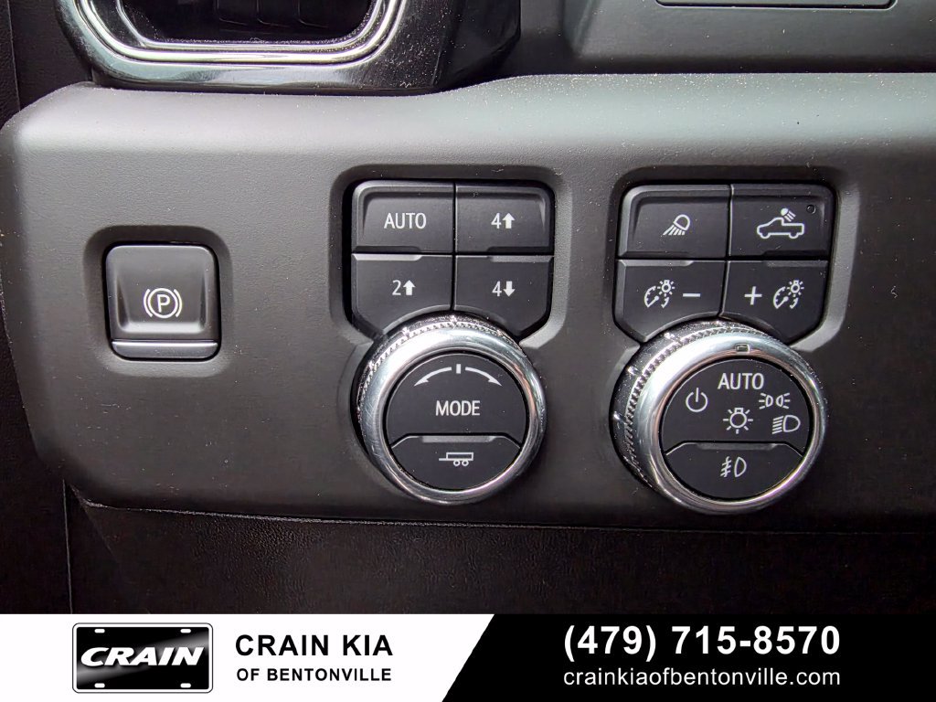 Used 2025 GMC Sierra 1500 AT4 AWD/4WD image 12