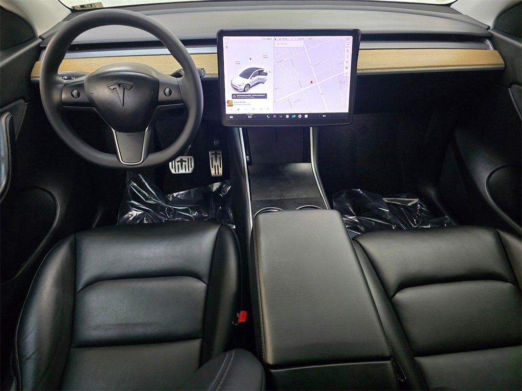 Used 2021 Tesla Model Y Long Range image 18
