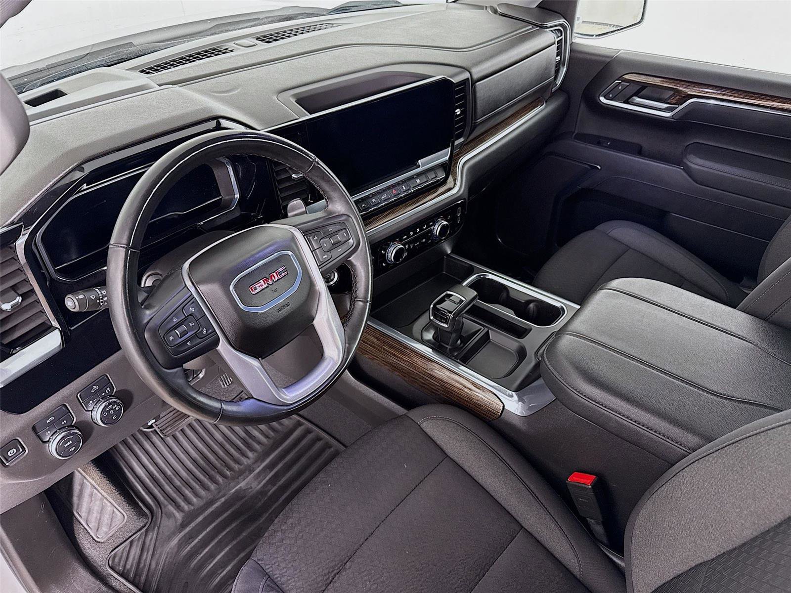 Certified 2025 GMC Sierra 1500 Elevation AWD/4WD image 10
