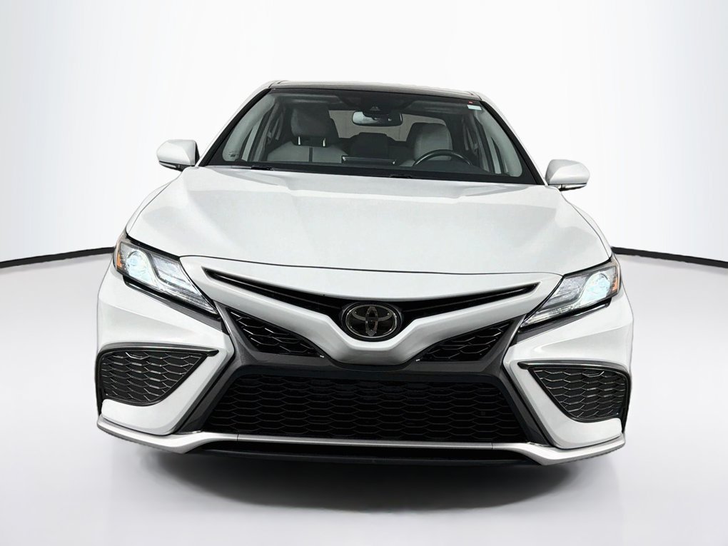Used 2022 Toyota Camry XSE w/ Cold Weather Package AWD/4WD image 2