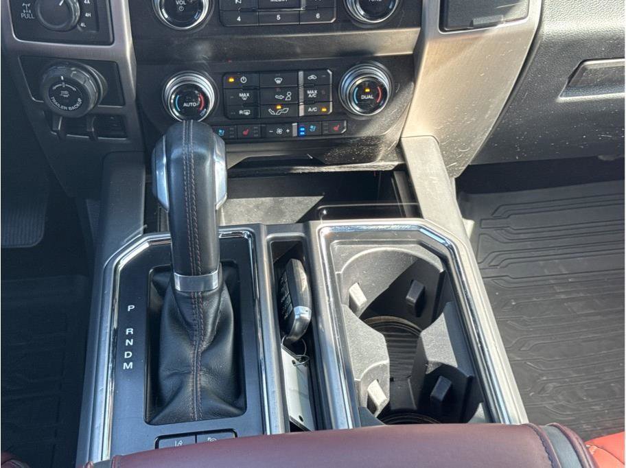 Used 2020 Ford F150 Platinum w/ Equipment Group 701A Luxury image 18