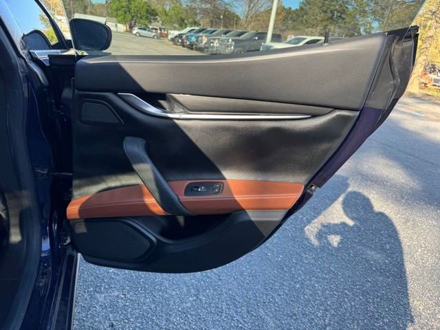 Used 2018 Maserati Ghibli image 12