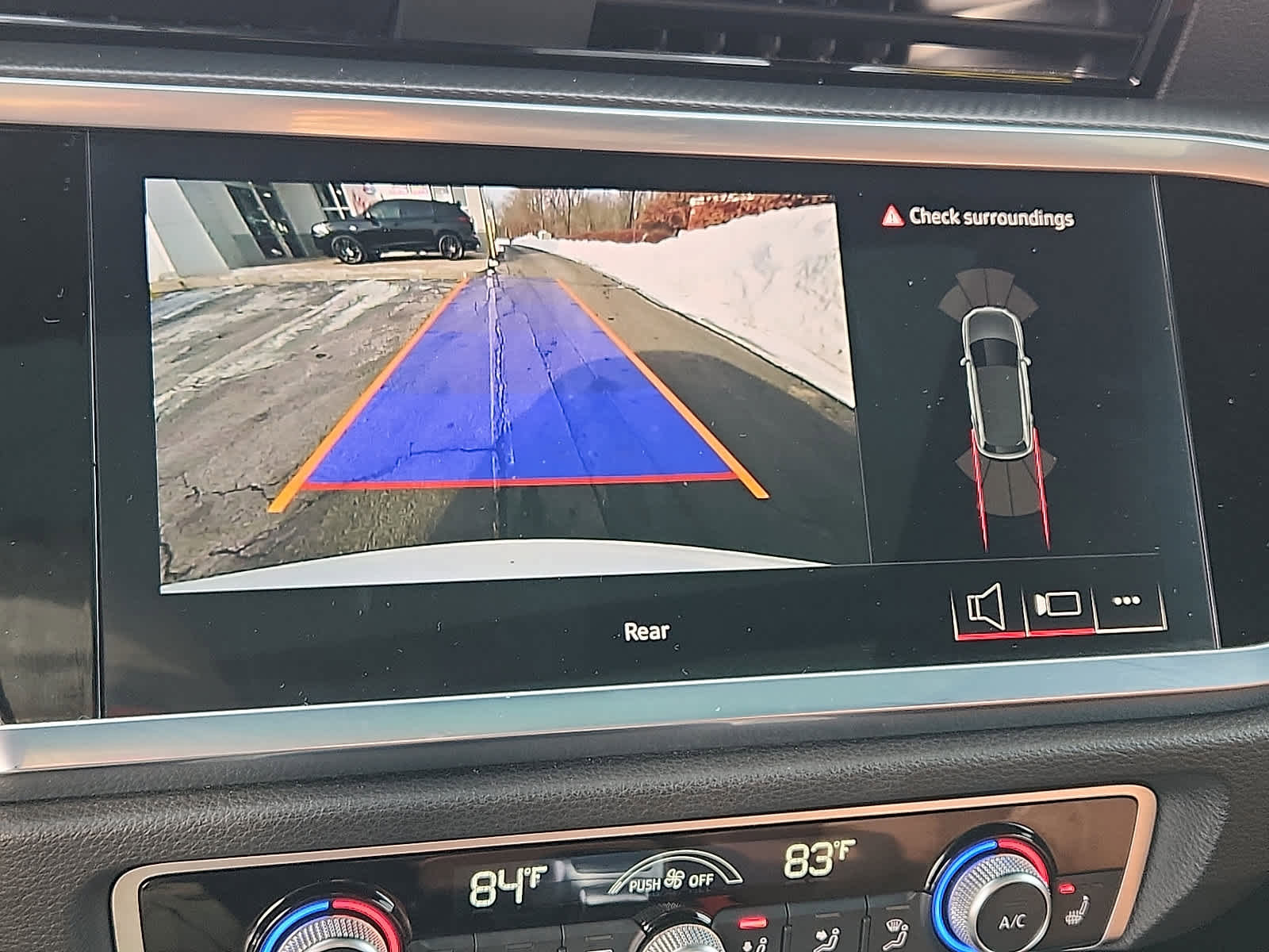 Used 2025 Audi Q3 2.0T Premium image 19