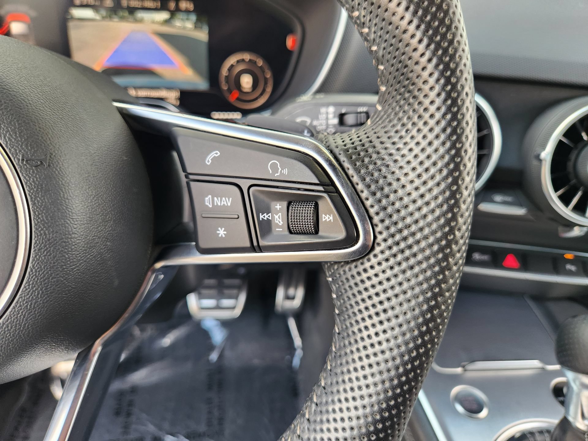 Used 2019 Audi TT 2.0T AWD/4WD image 29