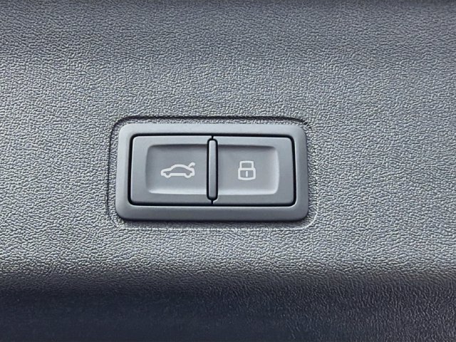 New 2026 Audi Q3 quattro 2.0T AWD/4WD image 12