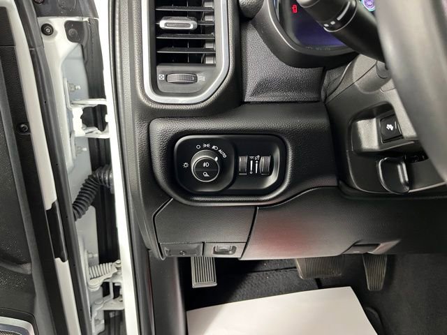 Used 2024 RAM 2500 Laramie w/ Night Edition AWD/4WD image 19