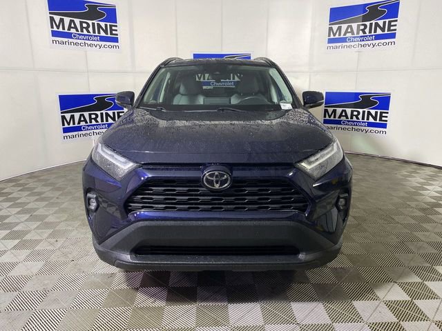 Used 2022 Toyota RAV4 XLE Premium image 12