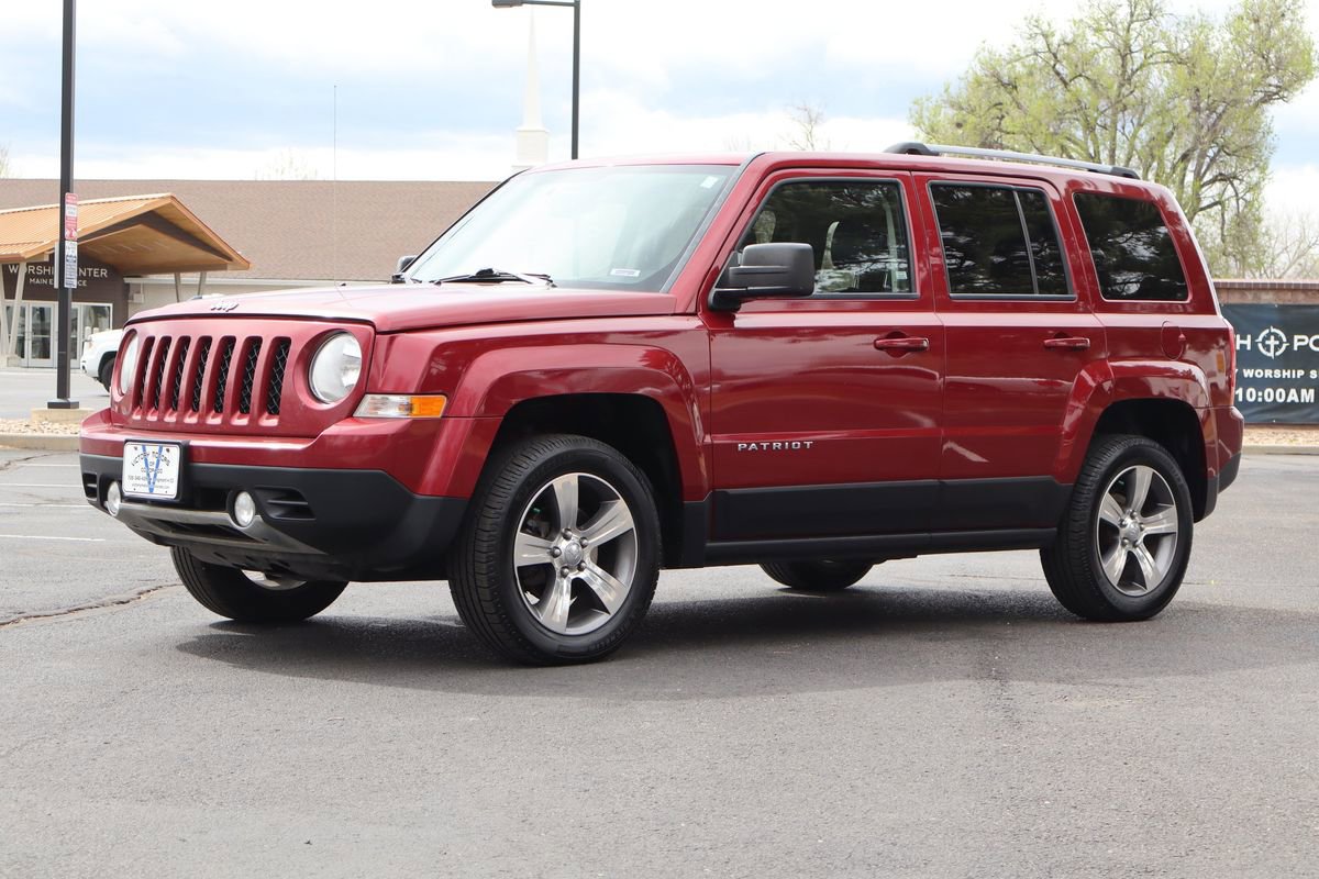 Used 2016 Jeep Patriot High Altitude image 11