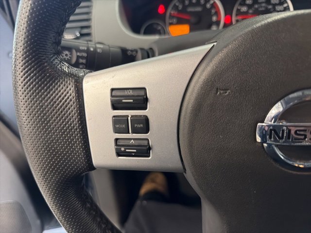 Used 2011 Nissan Pathfinder SV w/ Protection Pkg image 23