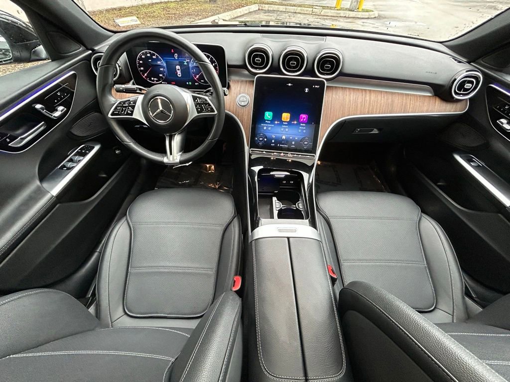 Used 2025 Mercedes-Benz C 300 4MATIC Sedan image 10