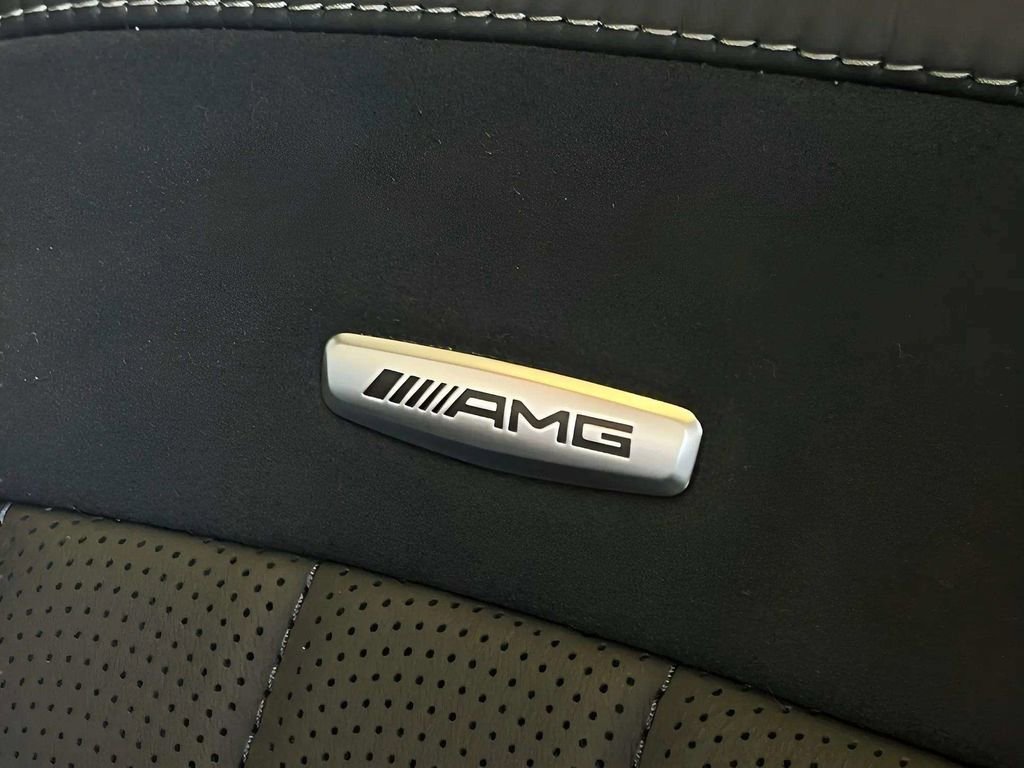 Used 2024 Mercedes-Benz GLS 63 AMG 4MATIC image 35