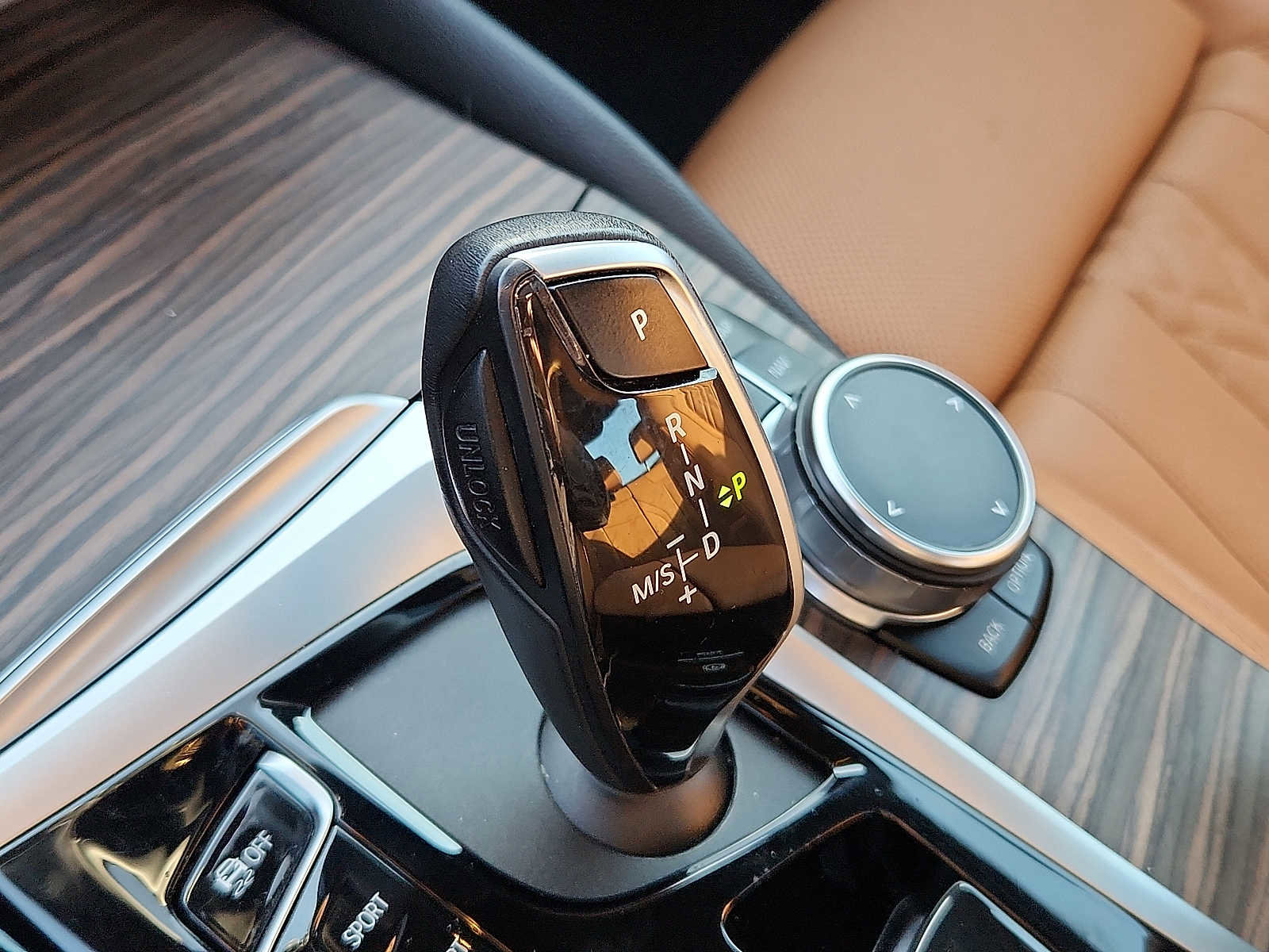 Certified 2023 BMW 540i xDrive w/ Premium Package image 14