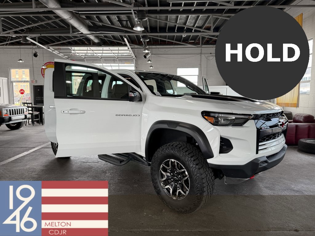 Used 2024 Chevrolet Colorado ZR2 w/ Technology Package