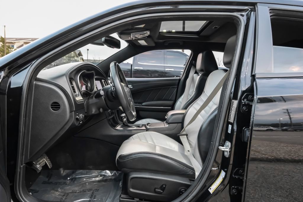 Used 2023 Dodge Charger SRT Hellcat w/ Harman/Kardon Audio Group image 28