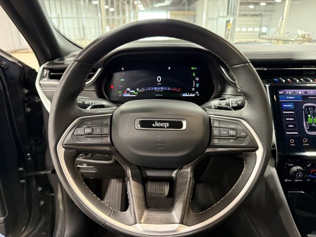Used 2024 Jeep Grand Cherokee Limited 4xe image 12