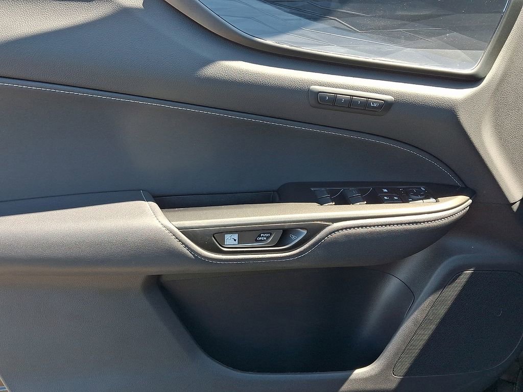 Used 2023 Lexus NX 350 AWD image 12