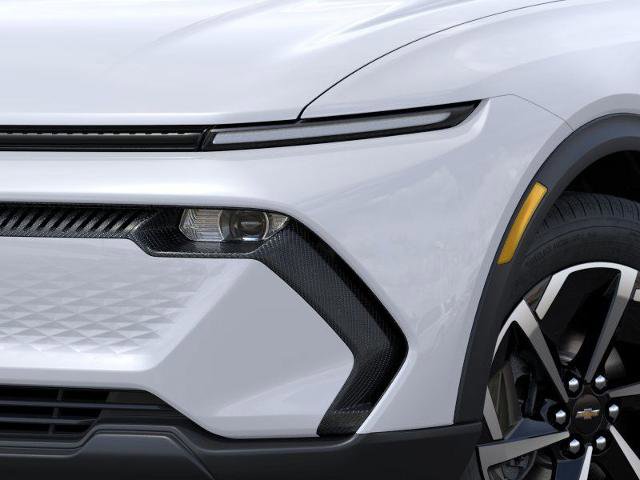 New 2026 Chevrolet Equinox EV LT image 30