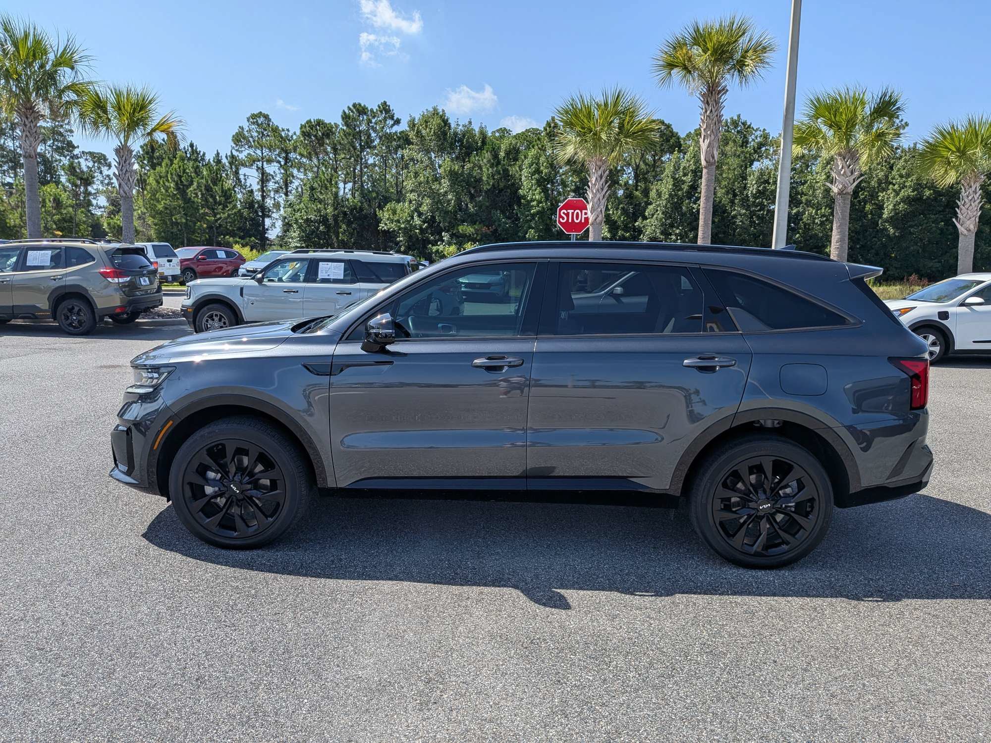 Used 2023 Kia Sorento SX AWD/4WD image 7