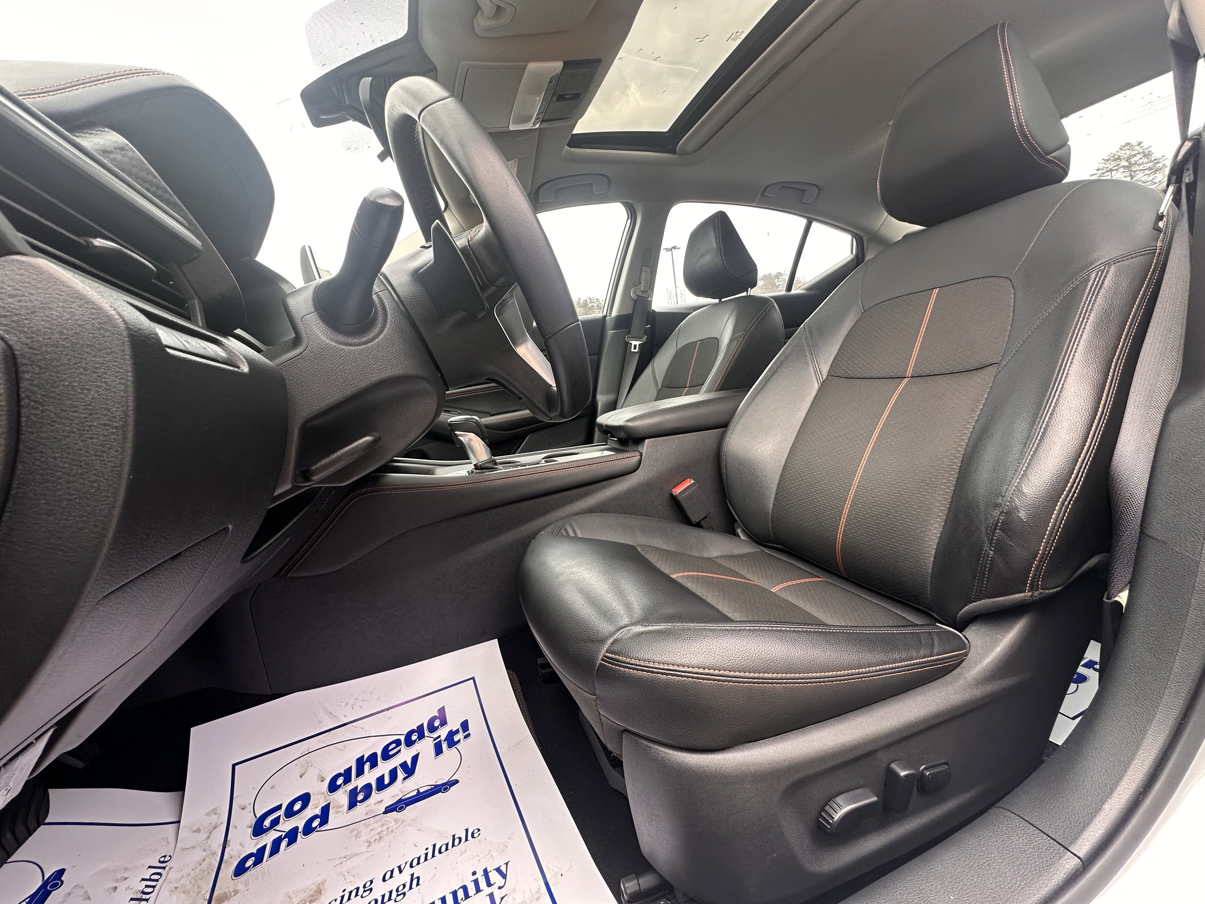 Used 2020 Nissan Altima 2.5 SR w/ Premium Package image 7