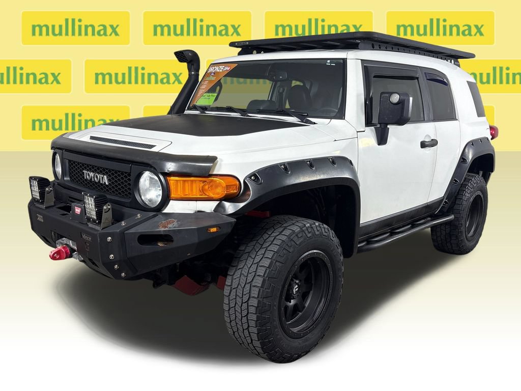 Used 2014 Toyota FJ Cruiser 4WD w/ Upgrade Package image 14