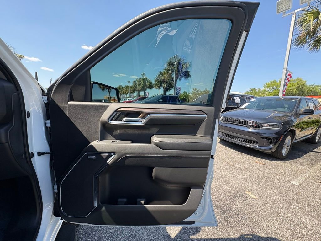 Used 2024 Chevrolet Silverado 1500 LT Trail Boss w/ Convenience Package II image 28