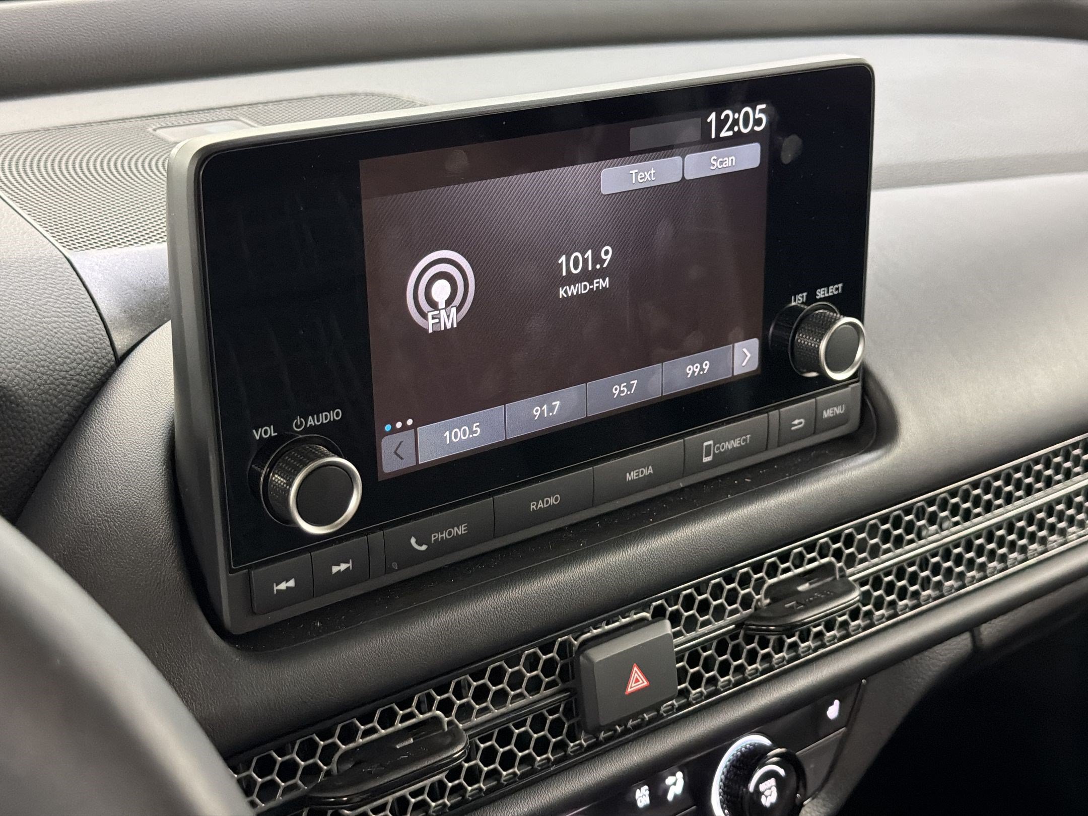Certified 2024 Honda HR-V Sport image 20