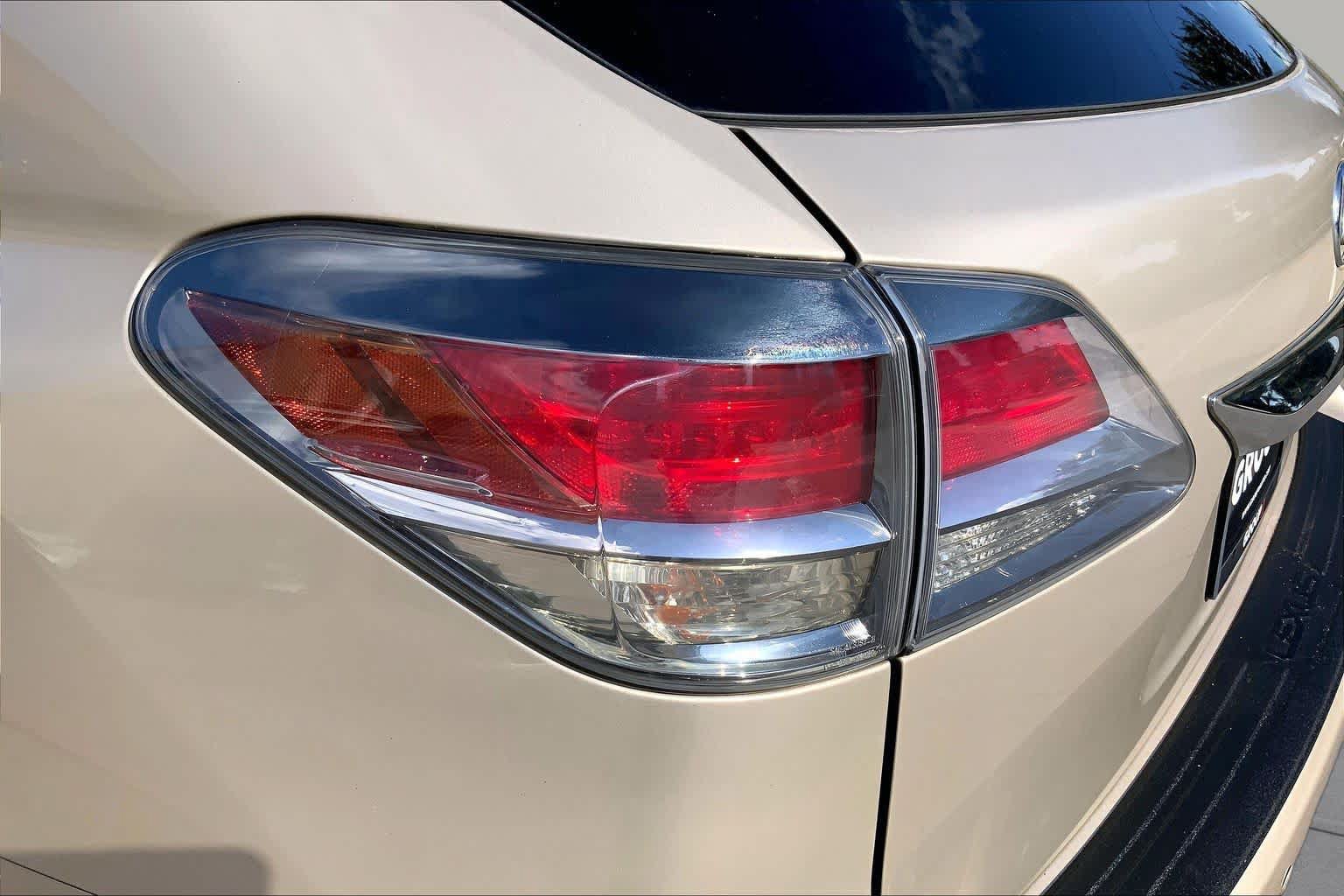 Used 2013 Lexus RX 350 AWD w/ Premium Pkg image 29