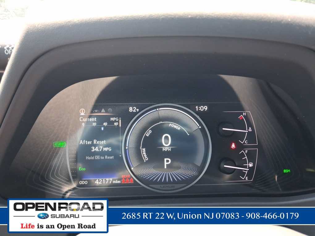 Used 2021 Lexus UX 250h w/ Premium Package AWD/4WD image 23