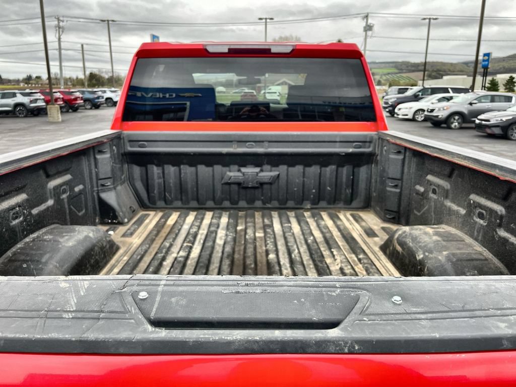 Certified 2021 Chevrolet Silverado 2500 Custom w/ Custom Value Package AWD/4WD image 23