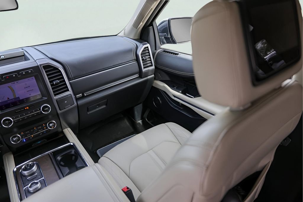 Used 2020 Ford Expedition Platinum image 35