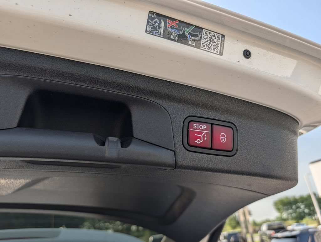 Used 2024 Mercedes-Benz GLE 350 4MATIC image 31