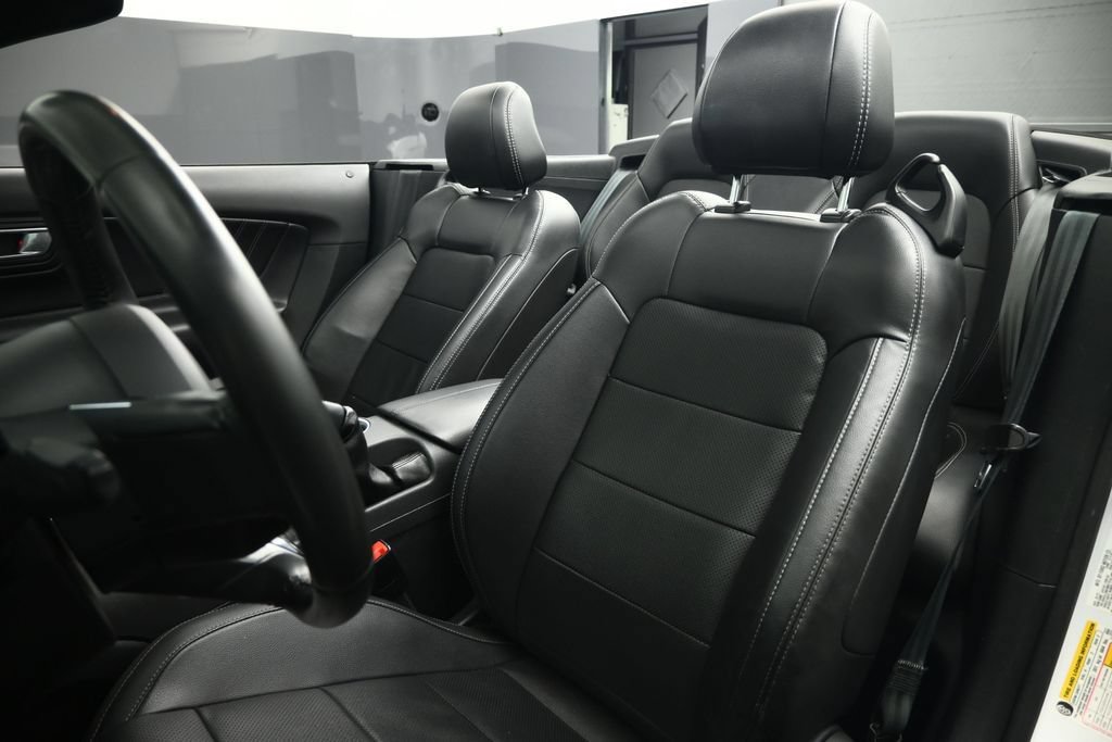 Used 2023 Ford Mustang Premium RWD image 40