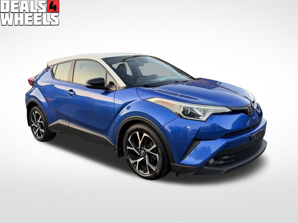 Used 2018 Toyota C-HR XLE FWD image 7