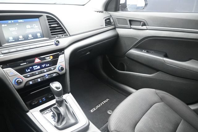 Used 2018 Hyundai Elantra Value Edition FWD image 29