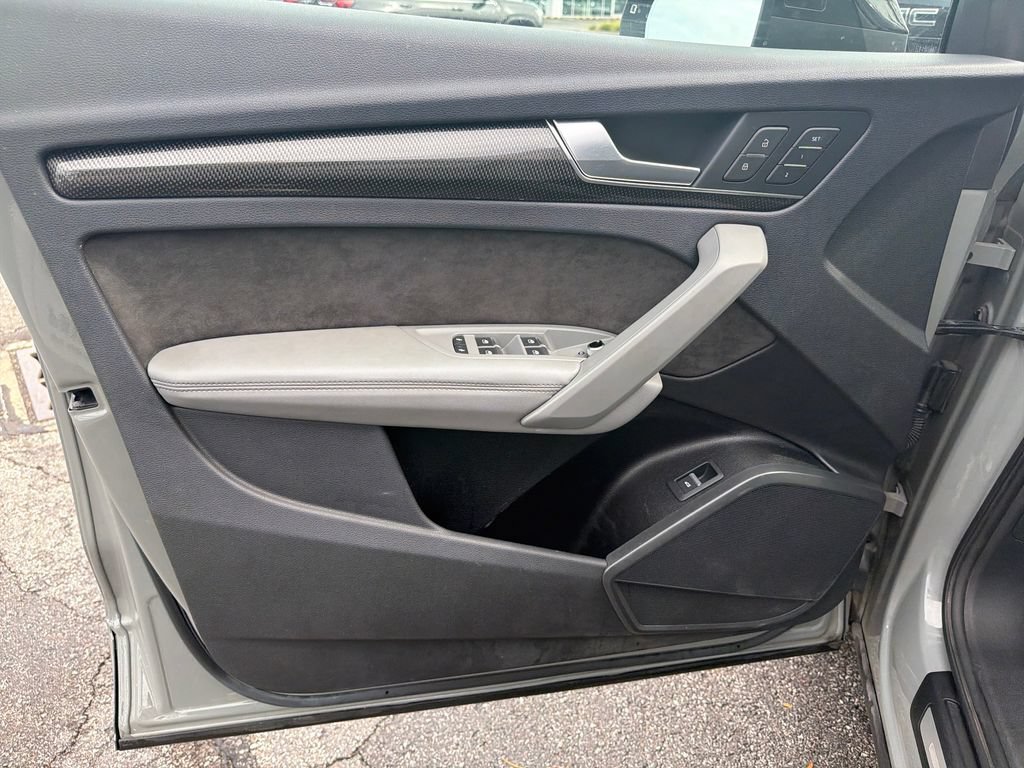 Used 2020 Audi SQ5 Premium Plus AWD/4WD image 12