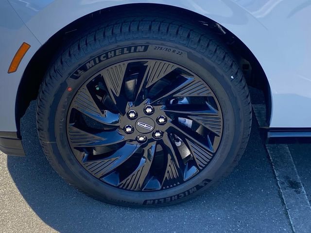 New 2026 Lincoln Navigator Reserve w/ Jet Appearance Package AWD/4WD image 5