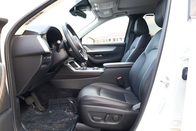 Used 2024 MAZDA CX-90 Plug-In Hybrid w/ Premium Pkg image 11