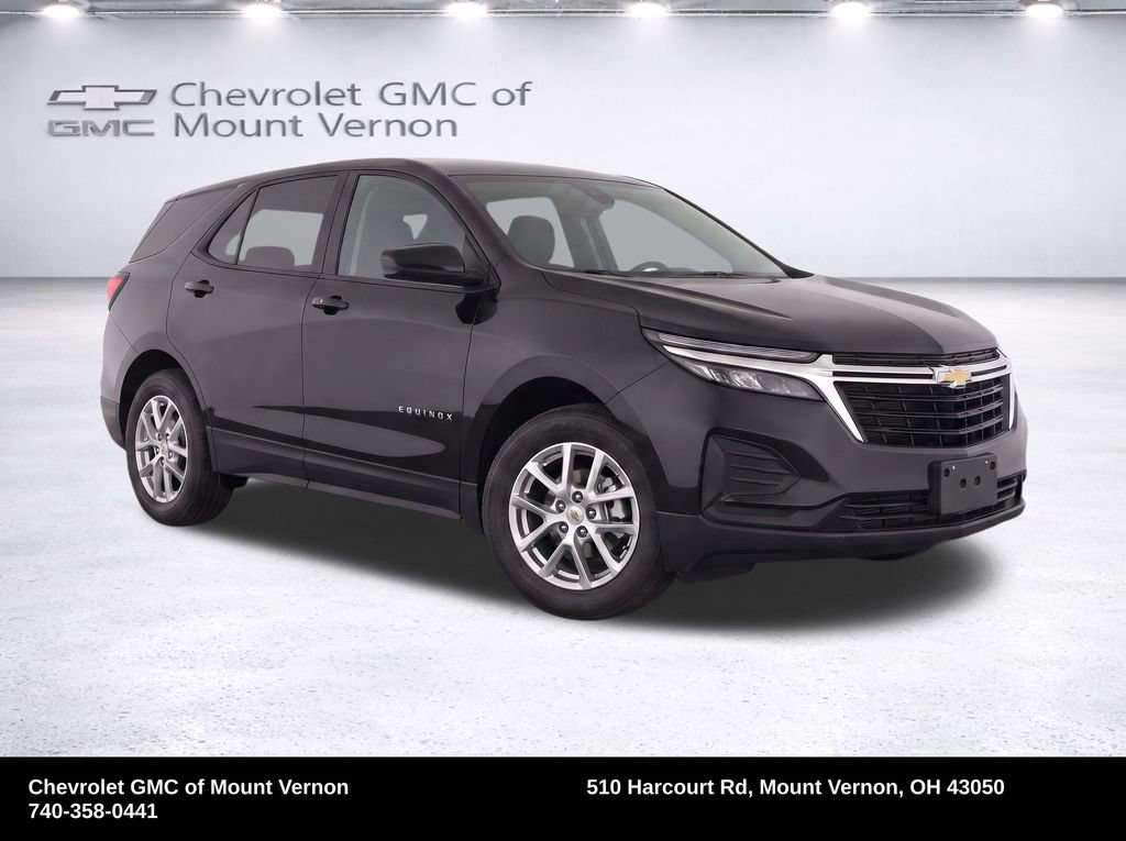 Used 2022 Chevrolet Equinox LS w/ LPO, Floor Liner Package FWD image 2