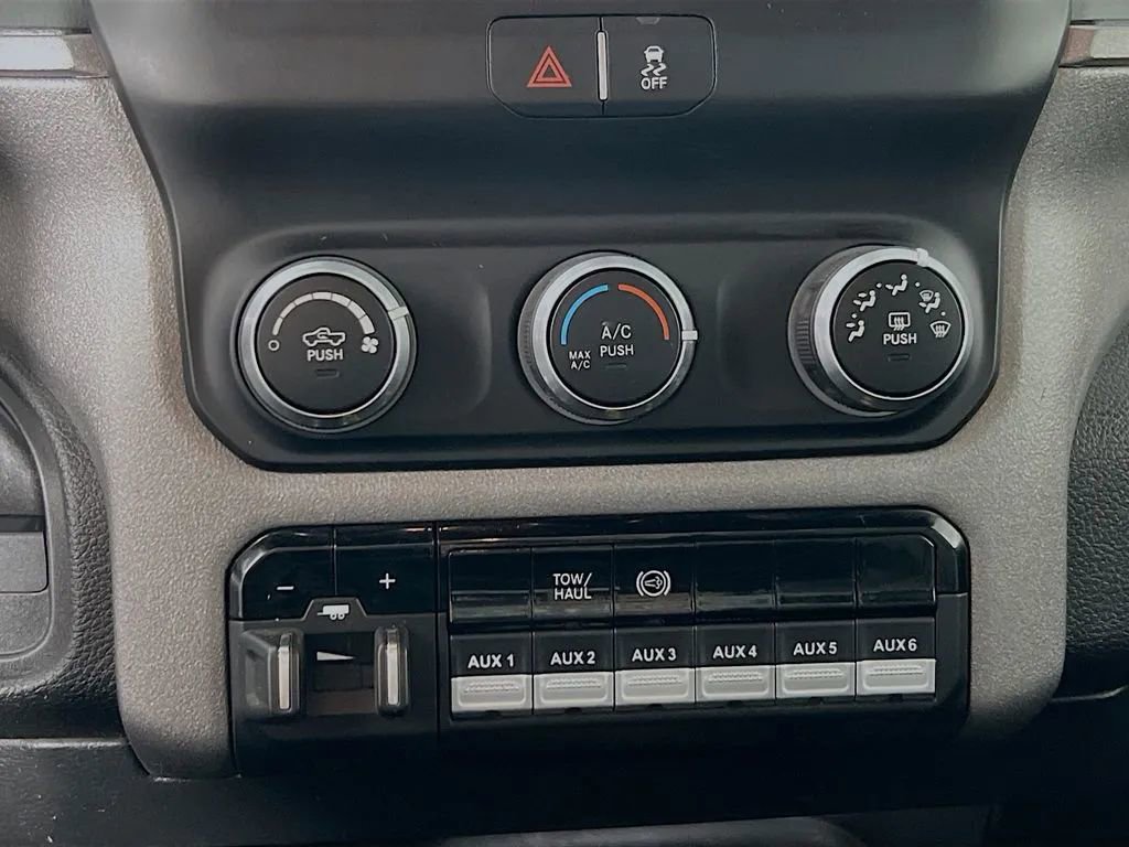 Used 2021 RAM 3500 Tradesman image 15