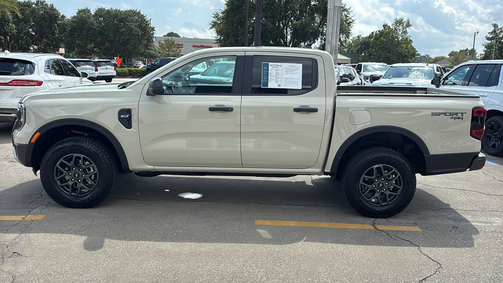 Used 2025 Ford Ranger XLT AWD/4WD image 4