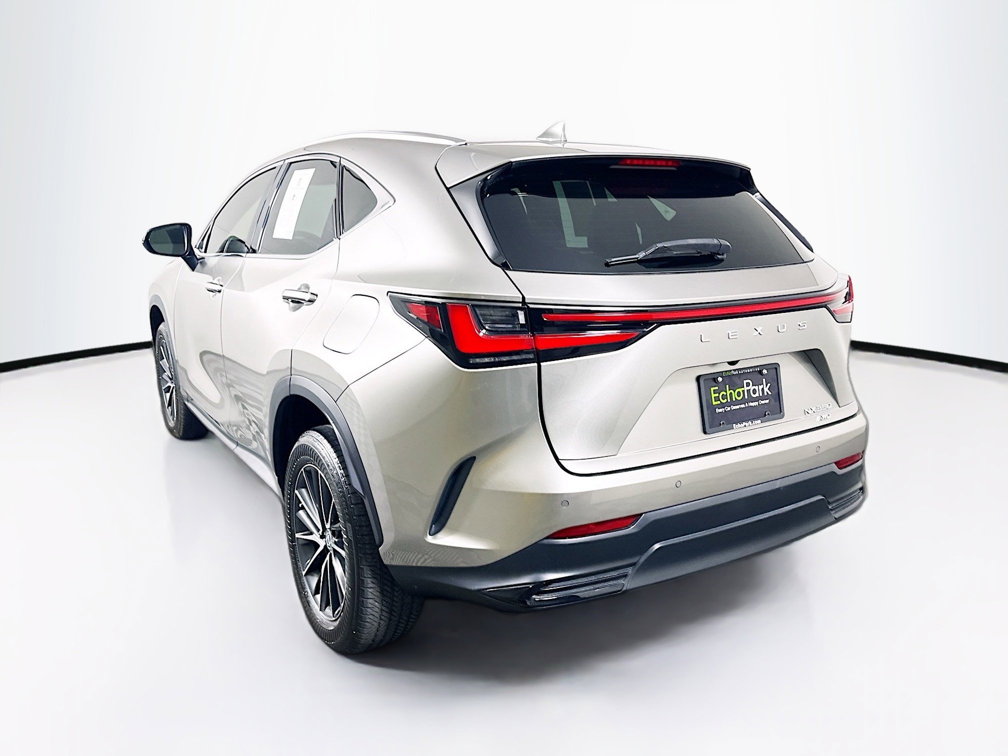 Used 2023 Lexus NX 350 AWD image 5