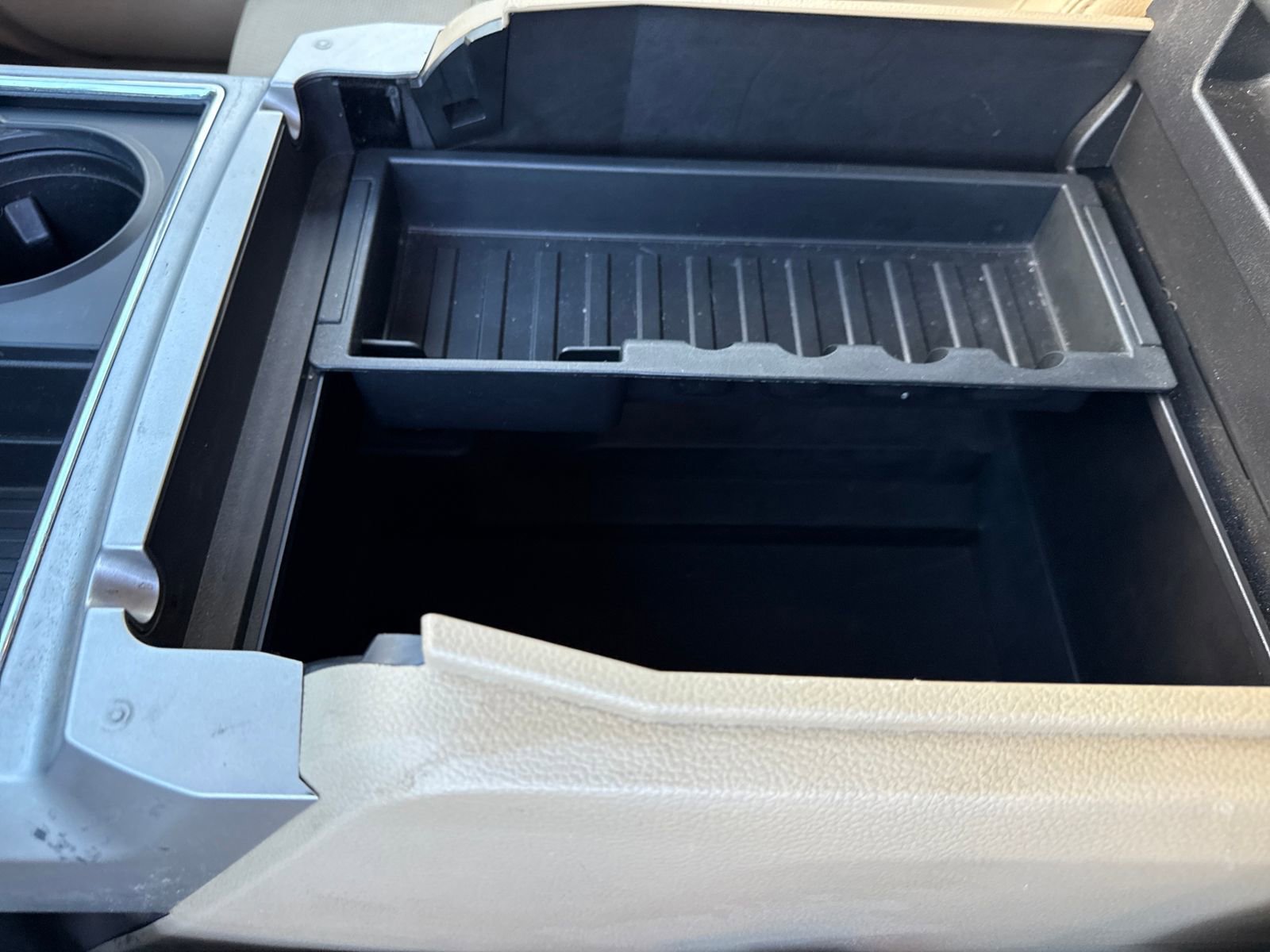 Used 2017 Ford F350 Lariat w/ Lariat Value Package image 26