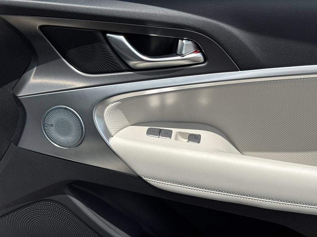 New 2026 Genesis G70 3.3T Sport Prestige RWD image 16
