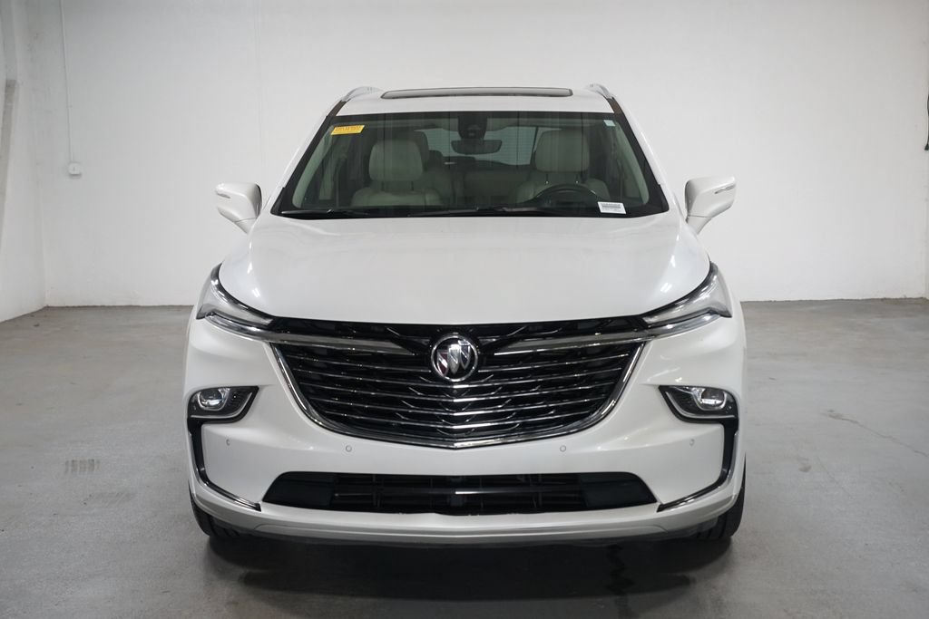 Used 2022 Buick Enclave Premium w/ Experience Buick Package FWD image 2