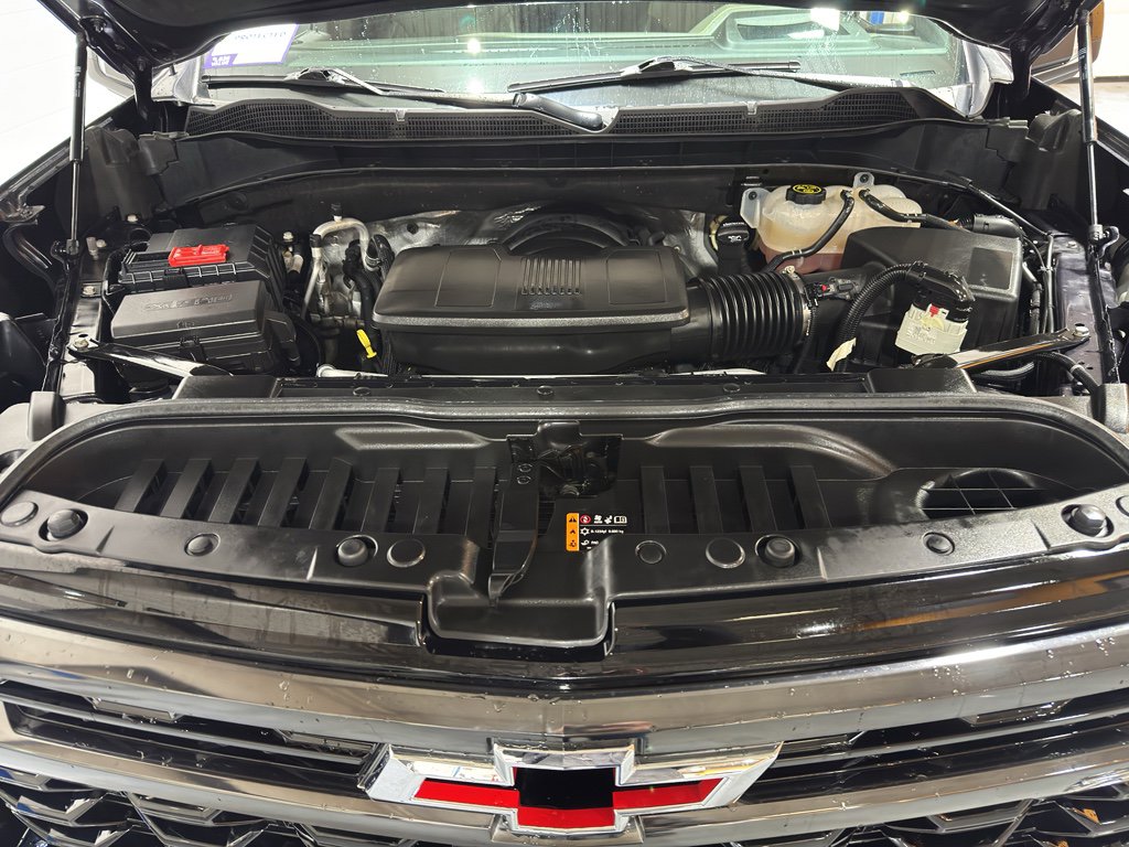 Used 2023 Chevrolet Silverado 1500 ZR2 w/ Technology Package AWD/4WD image 43