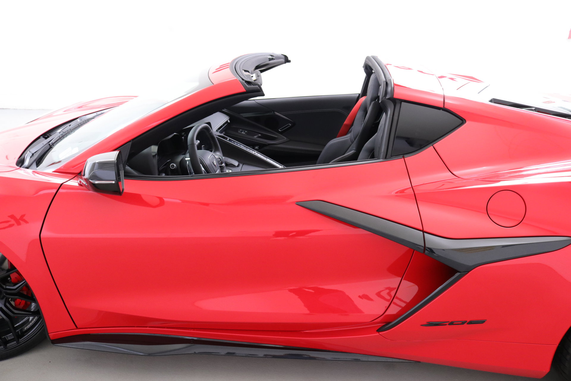 New 2025 Chevrolet Corvette Z06 w/ Stealth Interior Trim Package image 30