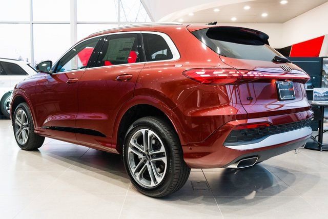 Used 2025 Audi Q5 Premium Plus image 4