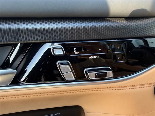 New 2026 Jeep Grand Wagoneer Summit AWD/4WD image 22